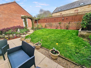 Photo 10- click for photo gallery